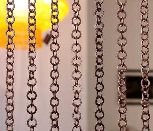 Chains bring versatility to interior design
