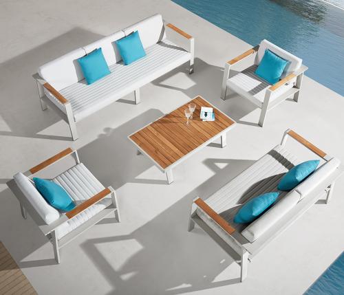Higold Milano and its outdoor furniture collections  