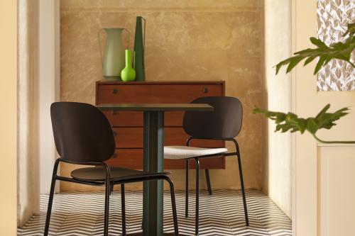 Zilio A&C presenta Upon, sedia nata dalla nuova collaborazione con il designer belga Sylvain Willenz.